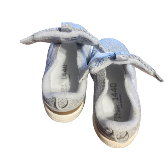 NWT New Balance Boys Shoes Size 6 1/2 Gray Model 1440 Fresh Foam Velcro Shoes - Picture 8 of 8